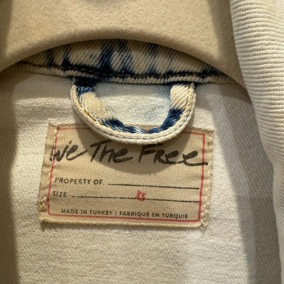 Free People Destroyed Long and Lean Trucker Jacket - Cloud Wash - Picture 4 of 8